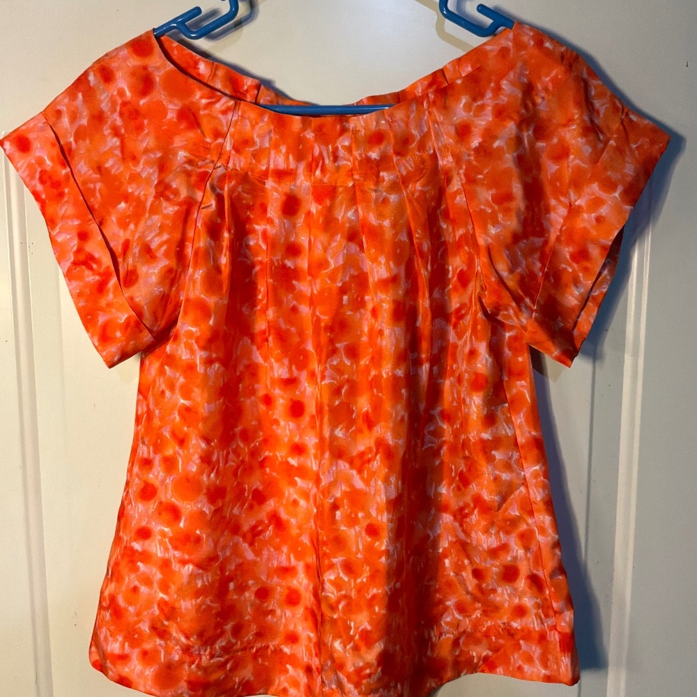 Banana Republic silk blouse